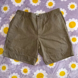Columbia Men's Brown Flat Front Chino Shorts 7.5" Sz 38